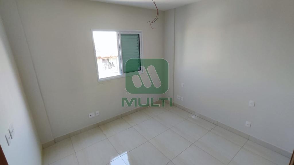 Apartamento à venda com 3 quartos, 97m² - Foto 10