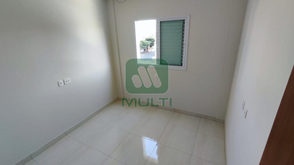 Apartamento à venda com 3 quartos, 97m² - Foto 11