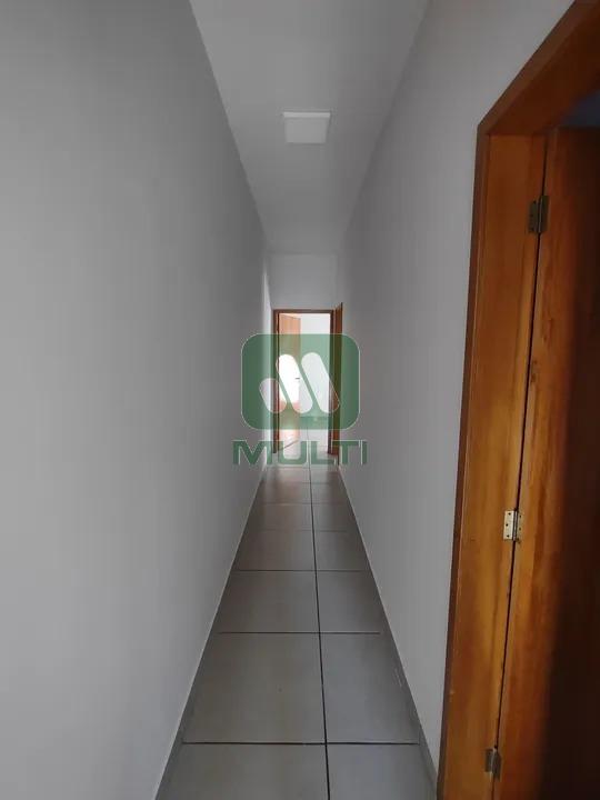 Casa à venda com 2 quartos, 66m² - Foto 5