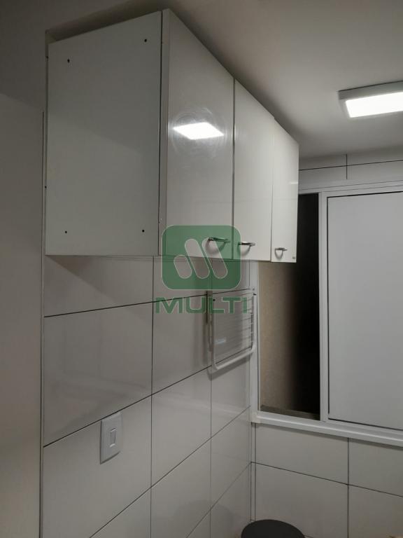 Apartamento à venda com 2 quartos, 63m² - Foto 9