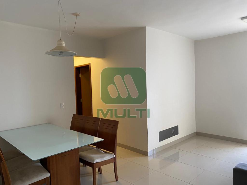 Apartamento à venda com 3 quartos, 88m² - Foto 3