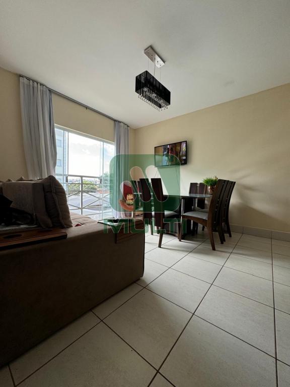 Apartamento à venda com 2 quartos, 50m² - Foto 2