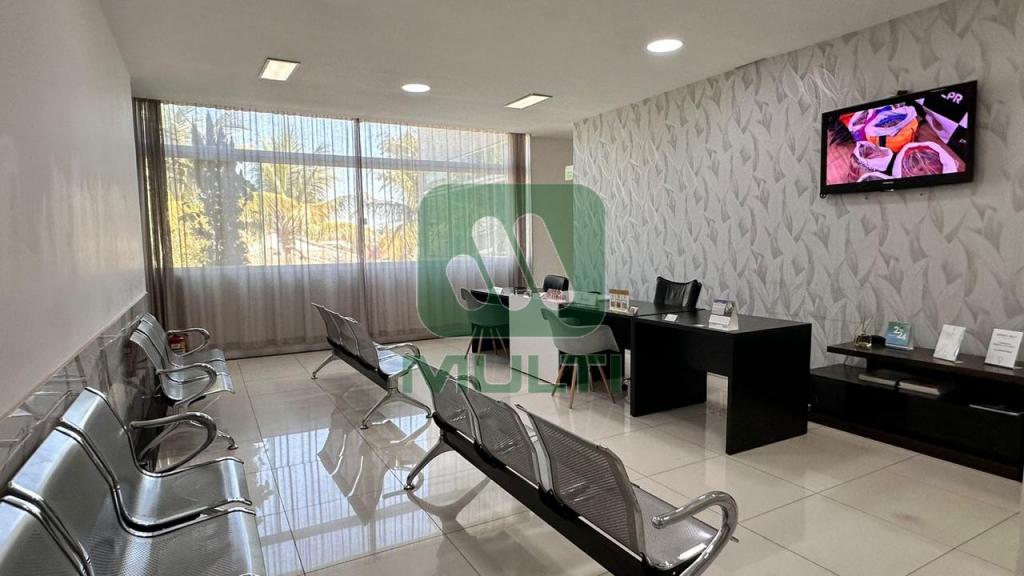 Prédio Inteiro à venda com 1 quarto, 500m² - Foto 9