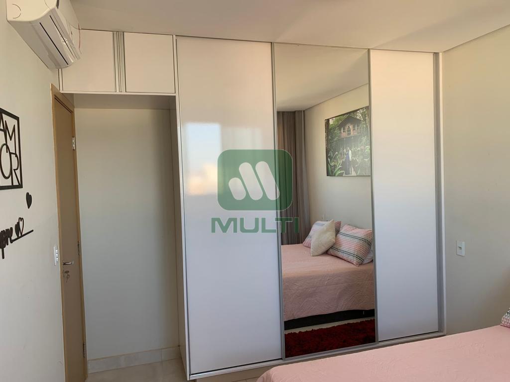 Apartamento à venda com 2 quartos, 53m² - Foto 15