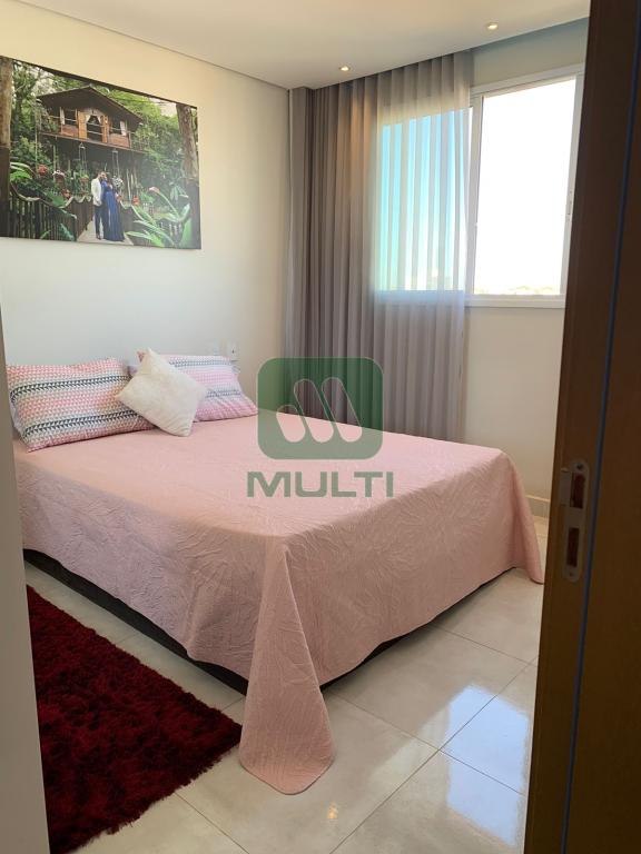 Apartamento à venda com 2 quartos, 53m² - Foto 17