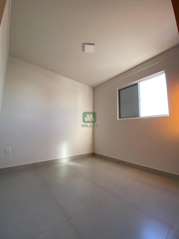 Apartamento à venda com 2 quartos, 48m² - Foto 16