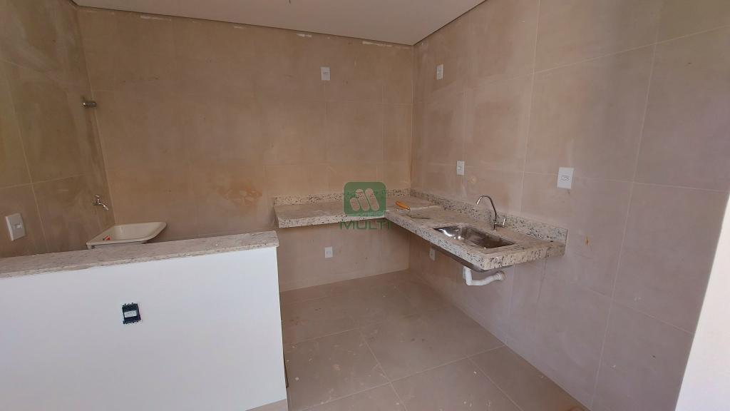 Apartamento à venda com 2 quartos, 56m² - Foto 2