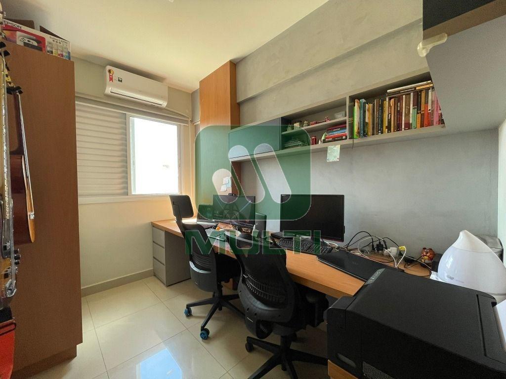 Apartamento à venda com 3 quartos, 70m² - Foto 9