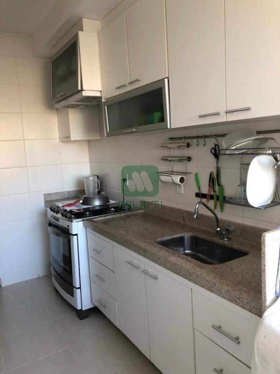 Apartamento à venda com 3 quartos, 90m² - Foto 6