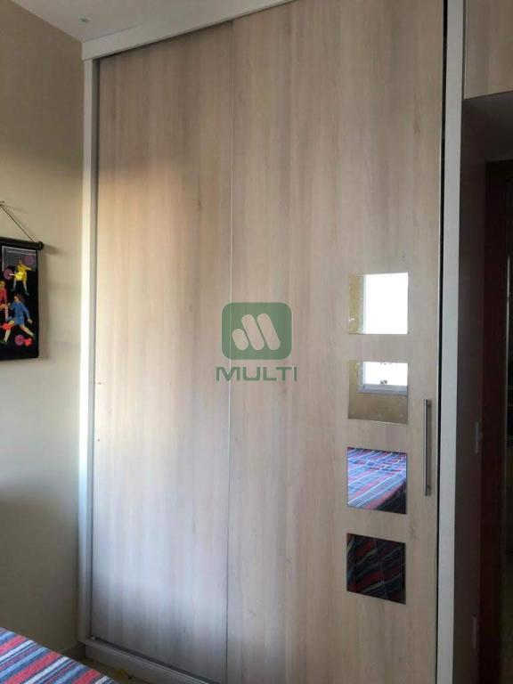 Apartamento à venda com 3 quartos, 90m² - Foto 14