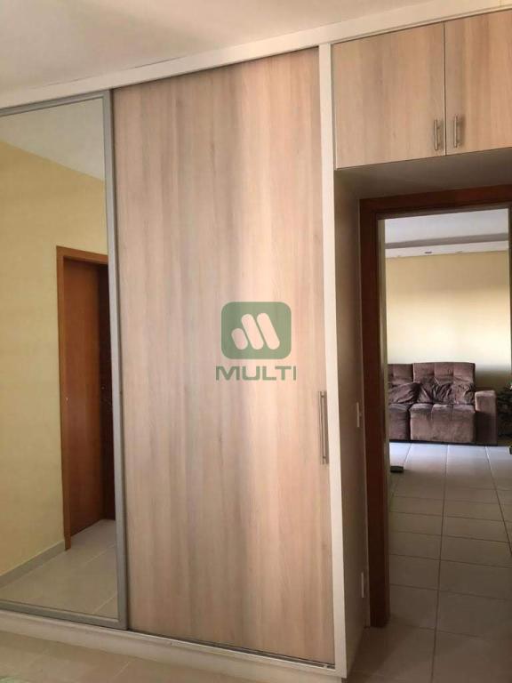 Apartamento à venda com 3 quartos, 90m² - Foto 20