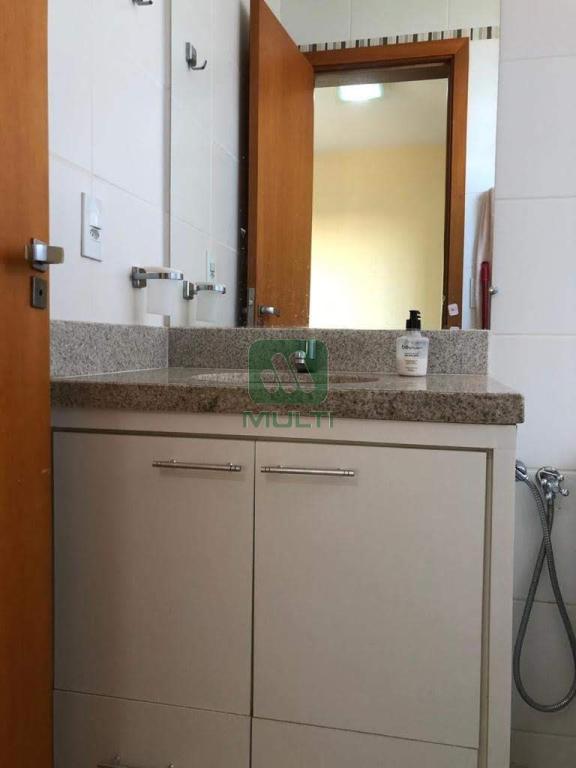 Apartamento à venda com 3 quartos, 90m² - Foto 22