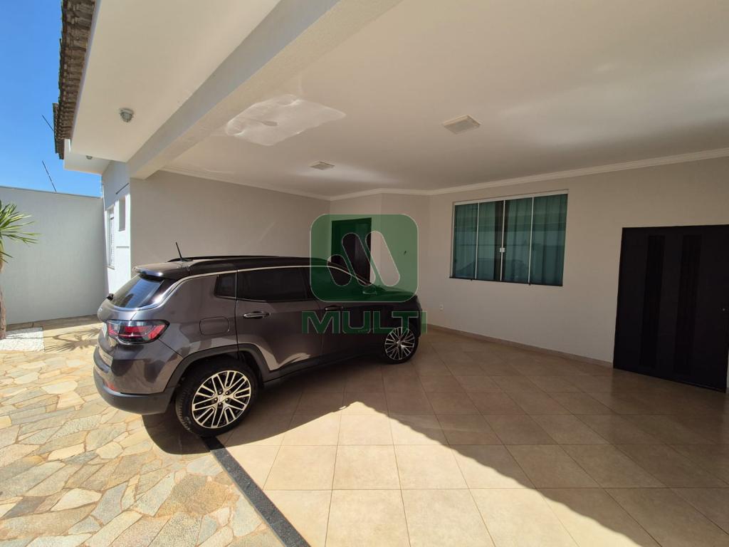 Casa à venda com 3 quartos, 215m² - Foto 27