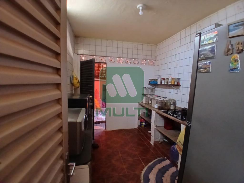 Casa à venda com 3 quartos, 176m² - Foto 12