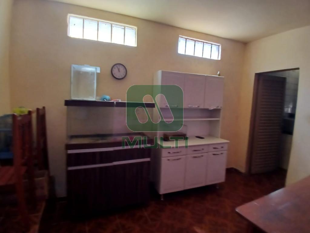 Casa à venda com 3 quartos, 176m² - Foto 21