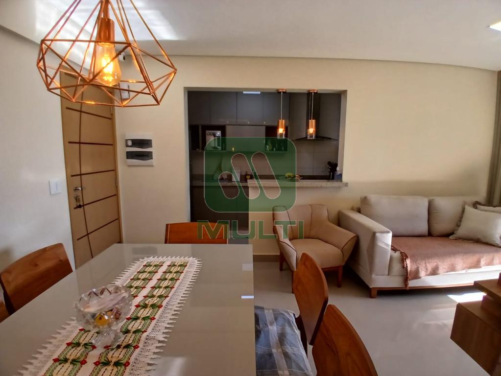 Apartamento à venda com 3 quartos, 79m² - Foto 5