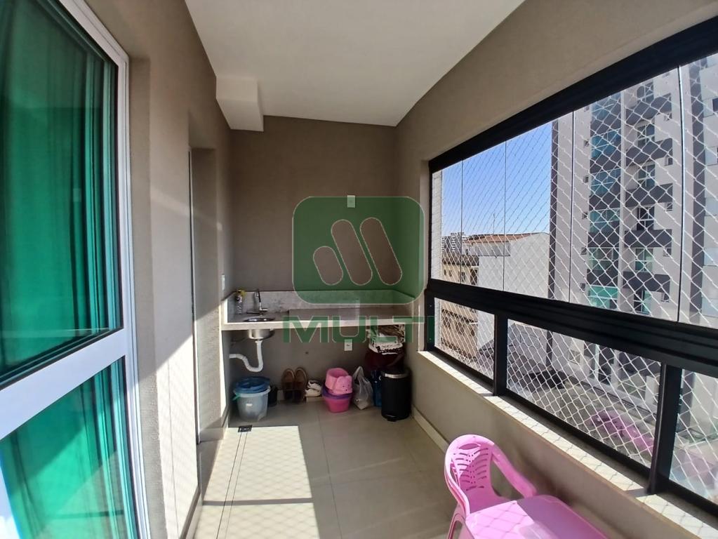 Apartamento à venda com 3 quartos, 79m² - Foto 9