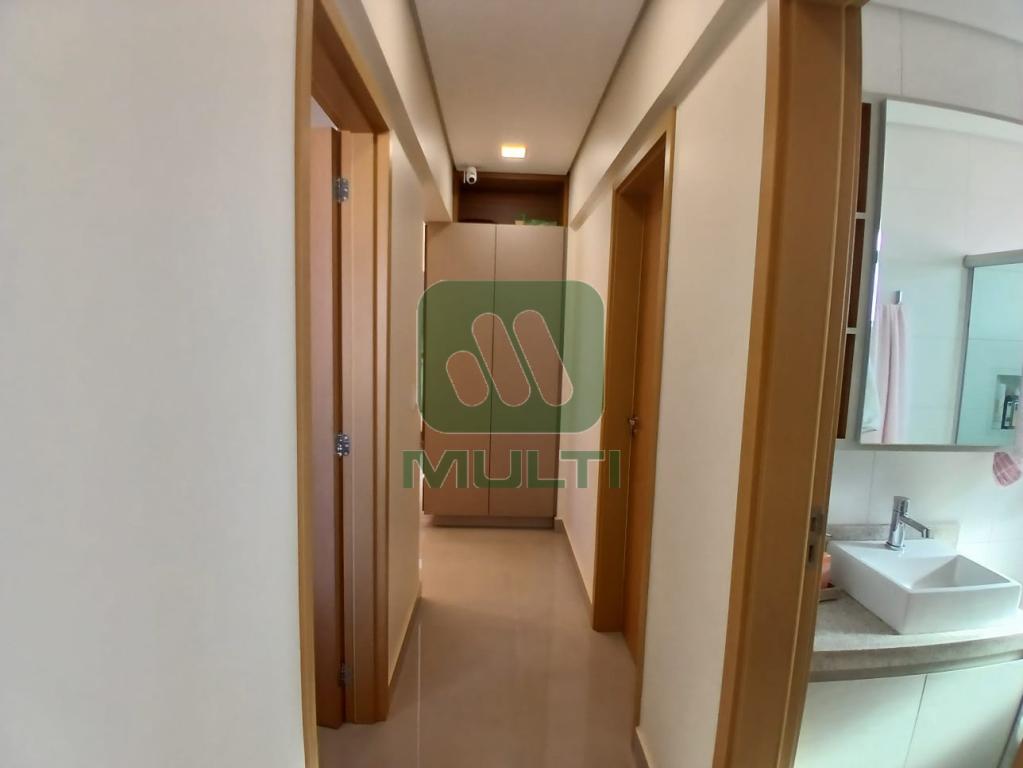 Apartamento à venda com 3 quartos, 79m² - Foto 15