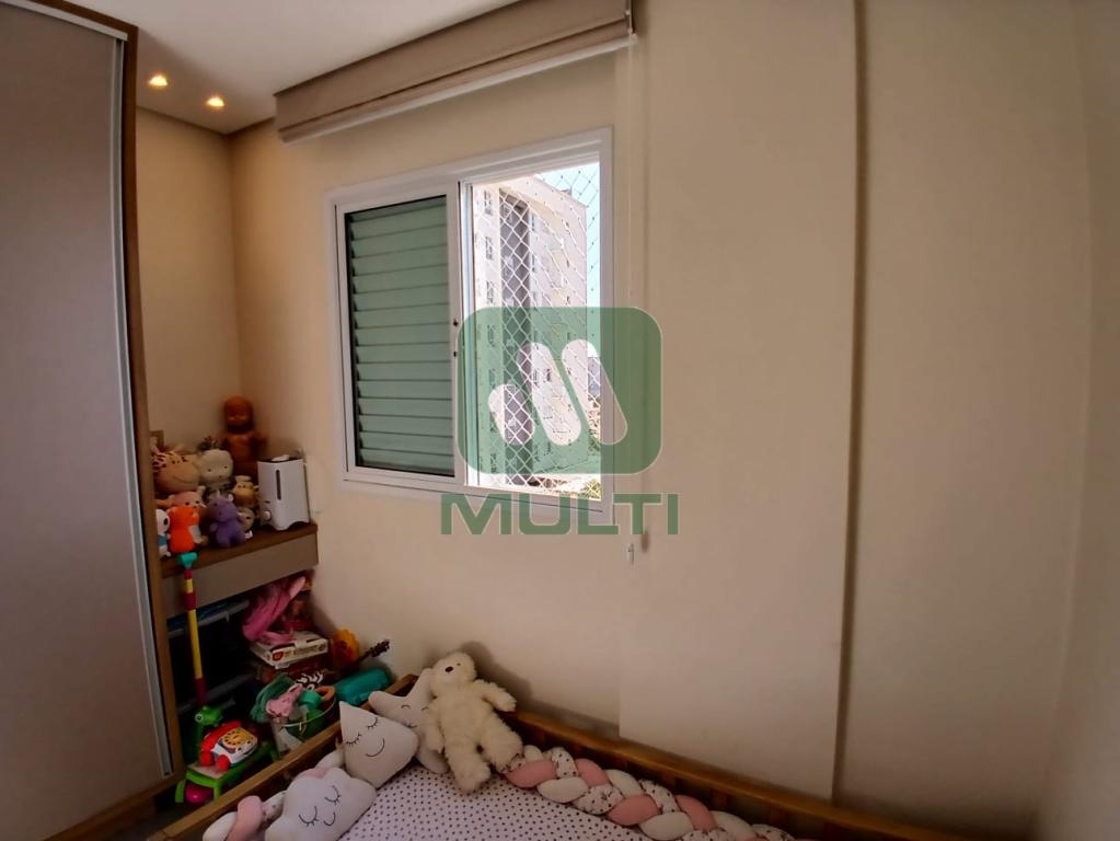 Apartamento à venda com 3 quartos, 79m² - Foto 19