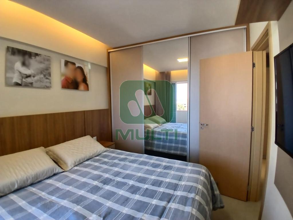 Apartamento à venda com 3 quartos, 79m² - Foto 22