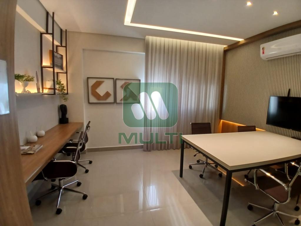 Apartamento à venda com 3 quartos, 79m² - Foto 39