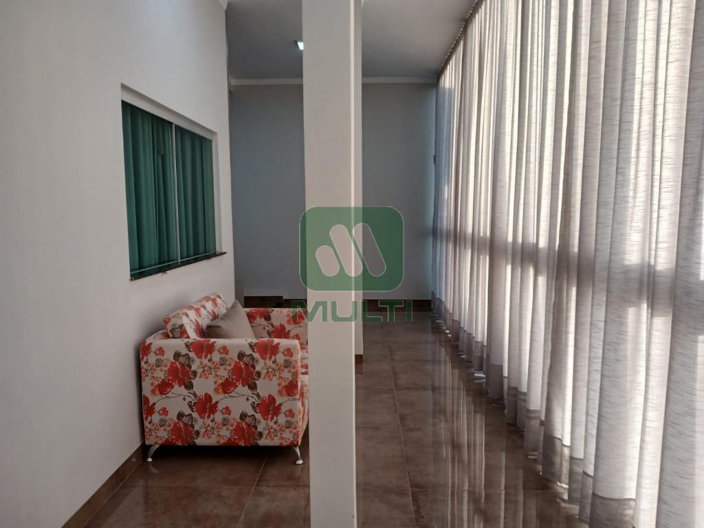 Prédio Inteiro à venda com 3 quartos, 180m² - Foto 5