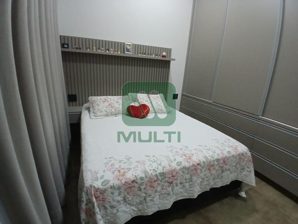 Prédio Inteiro à venda com 3 quartos, 180m² - Foto 18