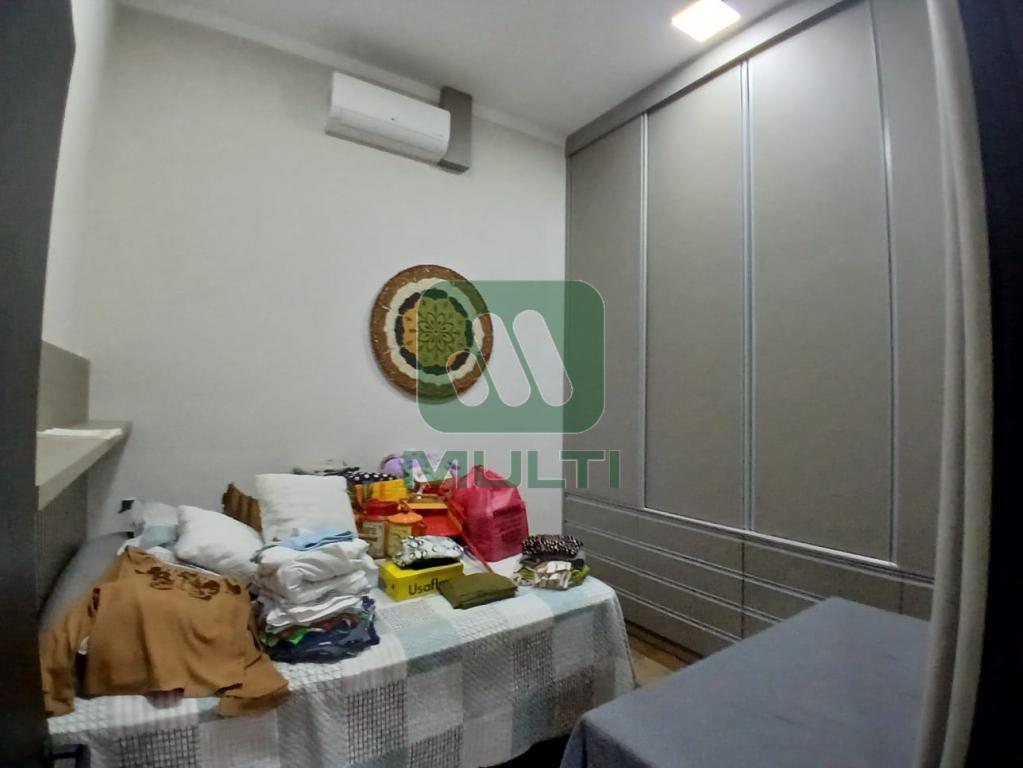 Prédio Inteiro à venda com 3 quartos, 180m² - Foto 45