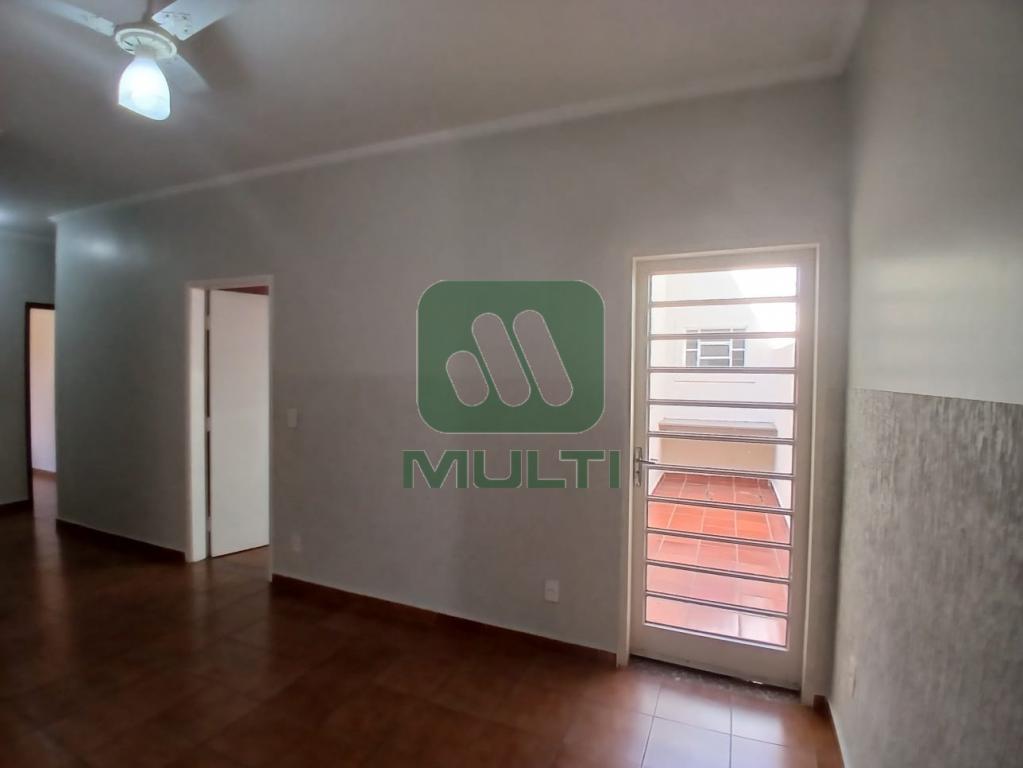 Casa à venda com 4 quartos, 219m² - Foto 19