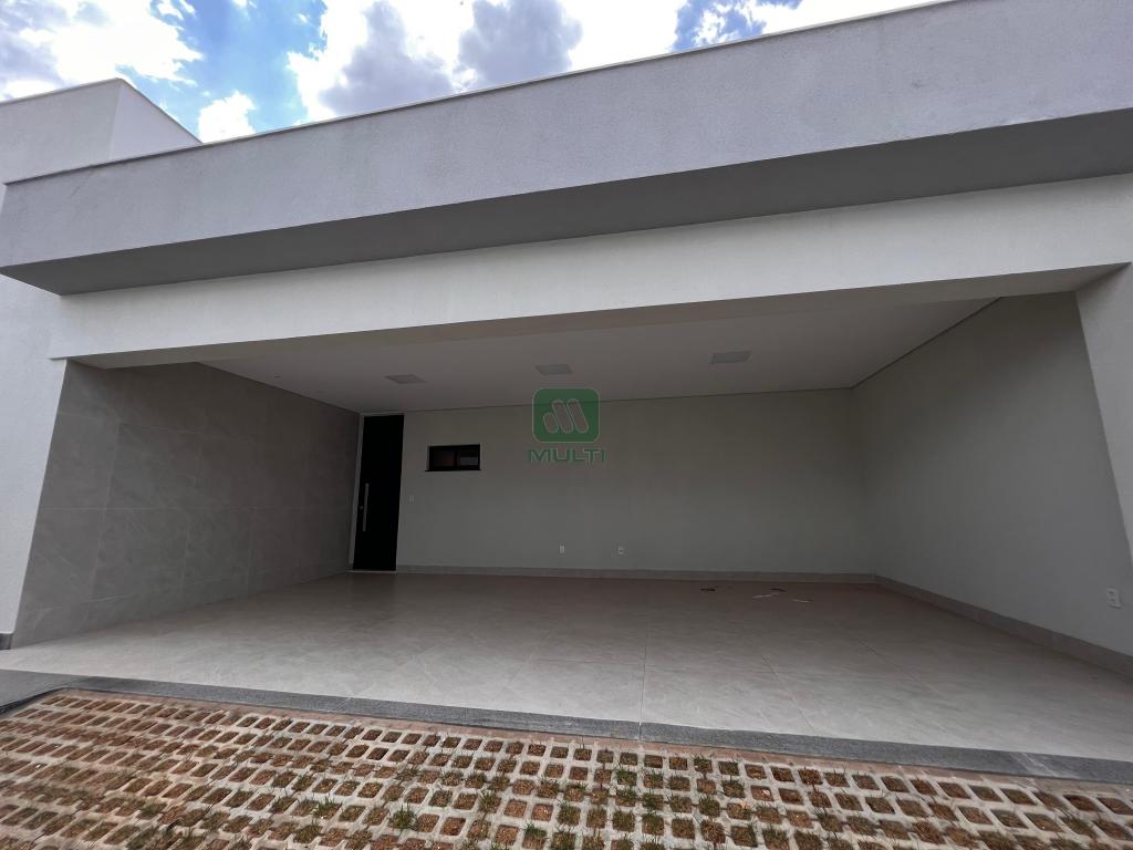 Casa à venda com 3 quartos, 150m² - Foto 3