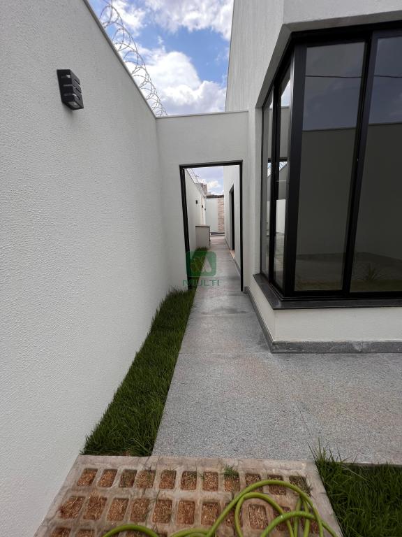 Casa à venda com 3 quartos, 150m² - Foto 6