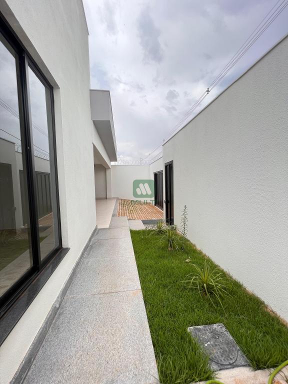 Casa à venda com 3 quartos, 150m² - Foto 7