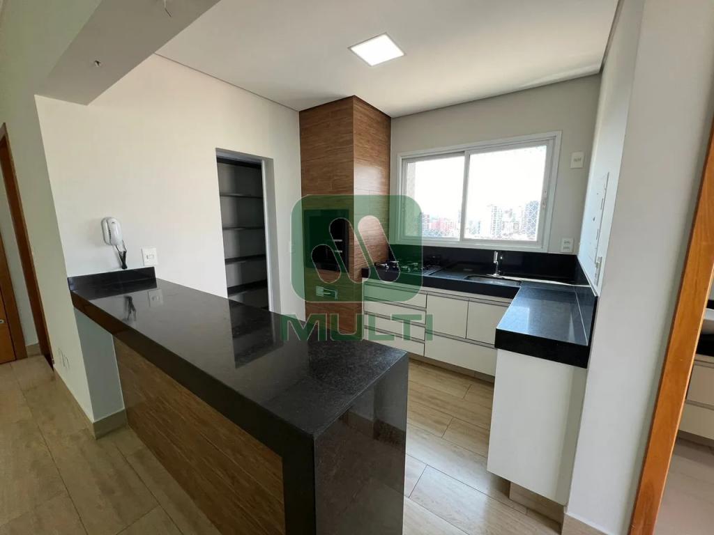 Cobertura à venda com 3 quartos, 210m² - Foto 4