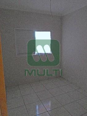 Apartamento à venda com 3 quartos, 74m² - Foto 3