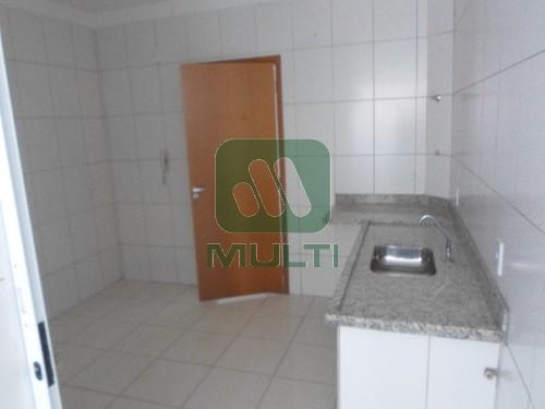 Apartamento à venda com 3 quartos, 74m² - Foto 9