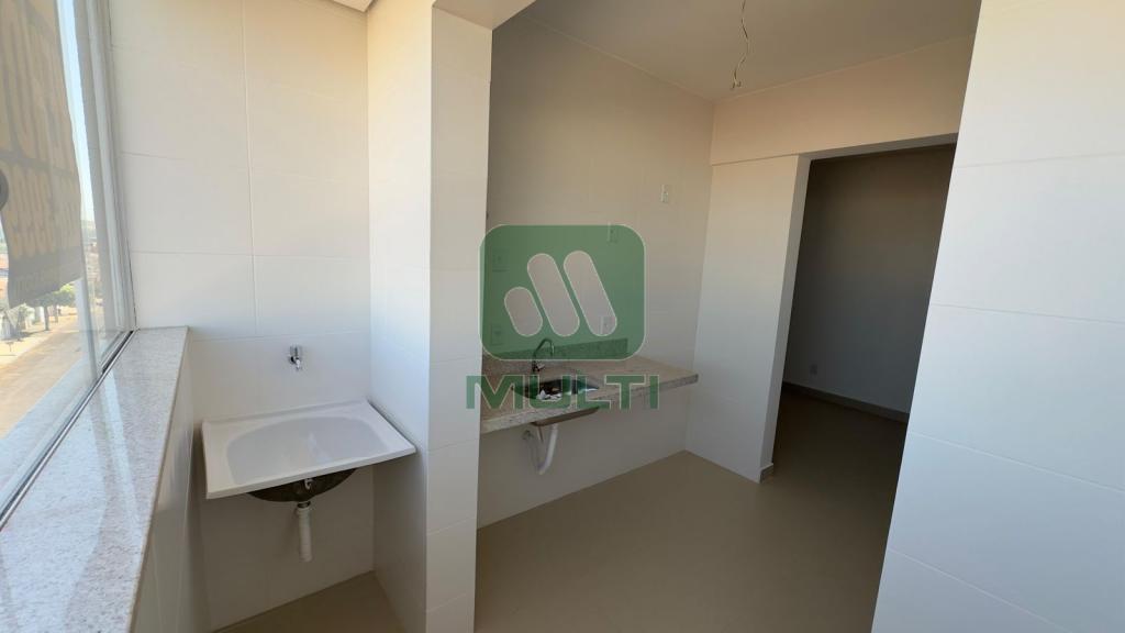 Apartamento à venda com 2 quartos, 48m² - Foto 4