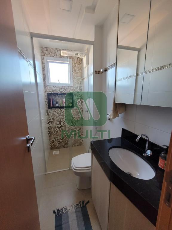 Apartamento à venda com 3 quartos, 76m² - Foto 11