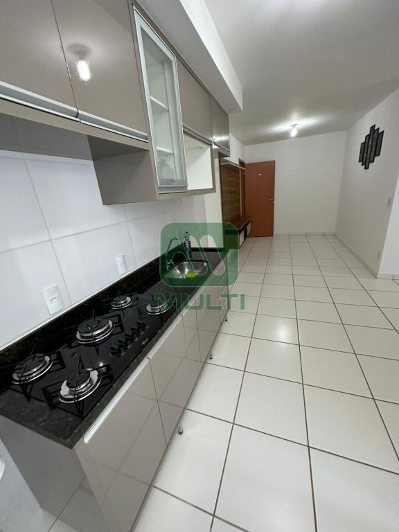 Apartamento à venda com 2 quartos, 68m² - Foto 6