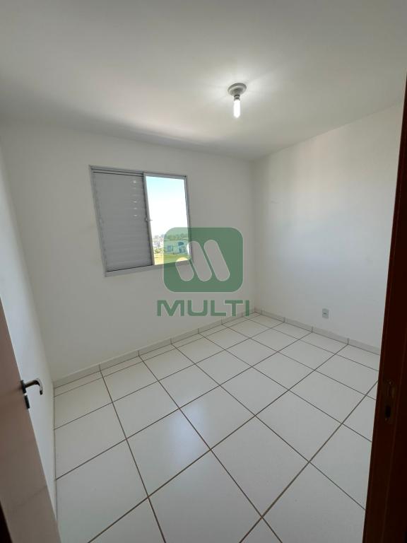 Apartamento à venda com 2 quartos, 68m² - Foto 8