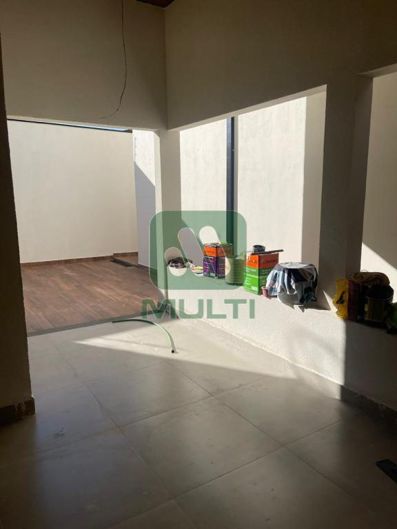 Casa à venda com 3 quartos, 170m² - Foto 12