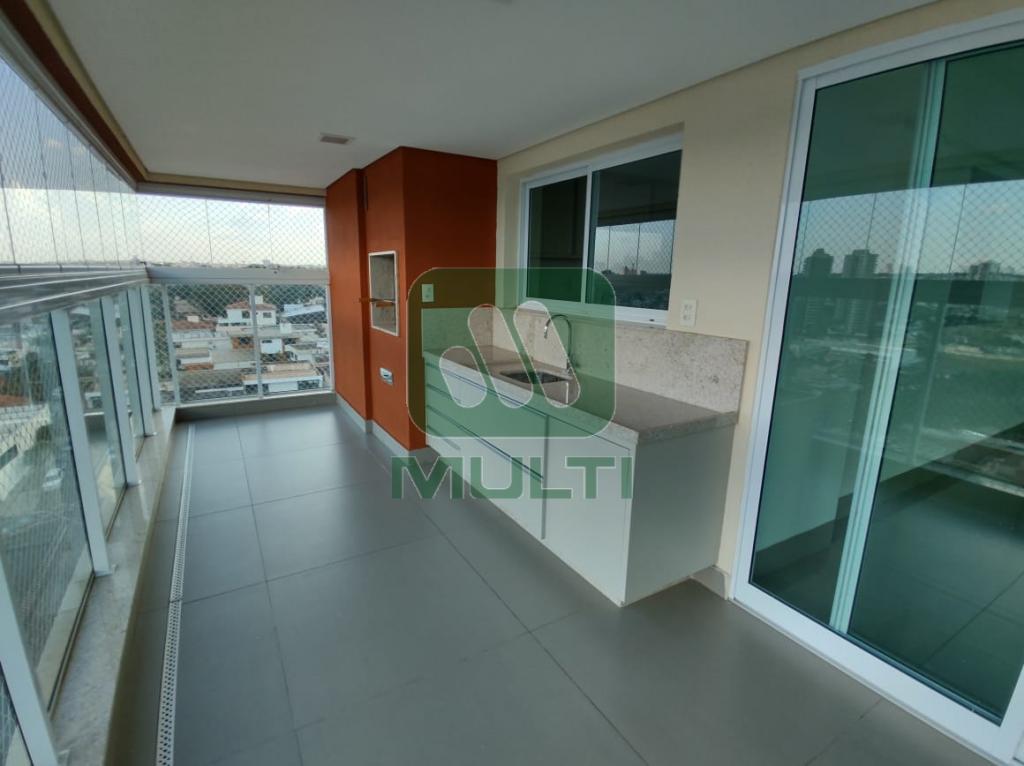 Apartamento à venda com 3 quartos, 166m² - Foto 5