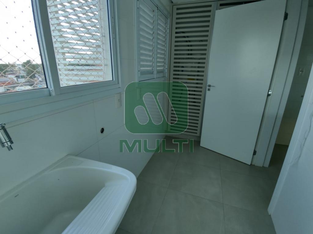 Apartamento à venda com 3 quartos, 166m² - Foto 11