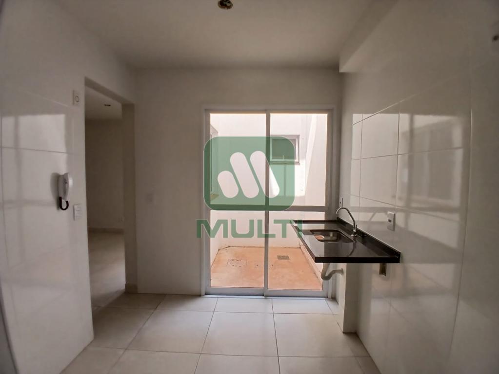 Apartamento à venda com 2 quartos, 53m² - Foto 4