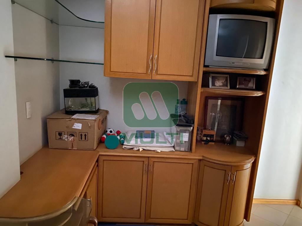 Apartamento à venda com 3 quartos, 111m² - Foto 15