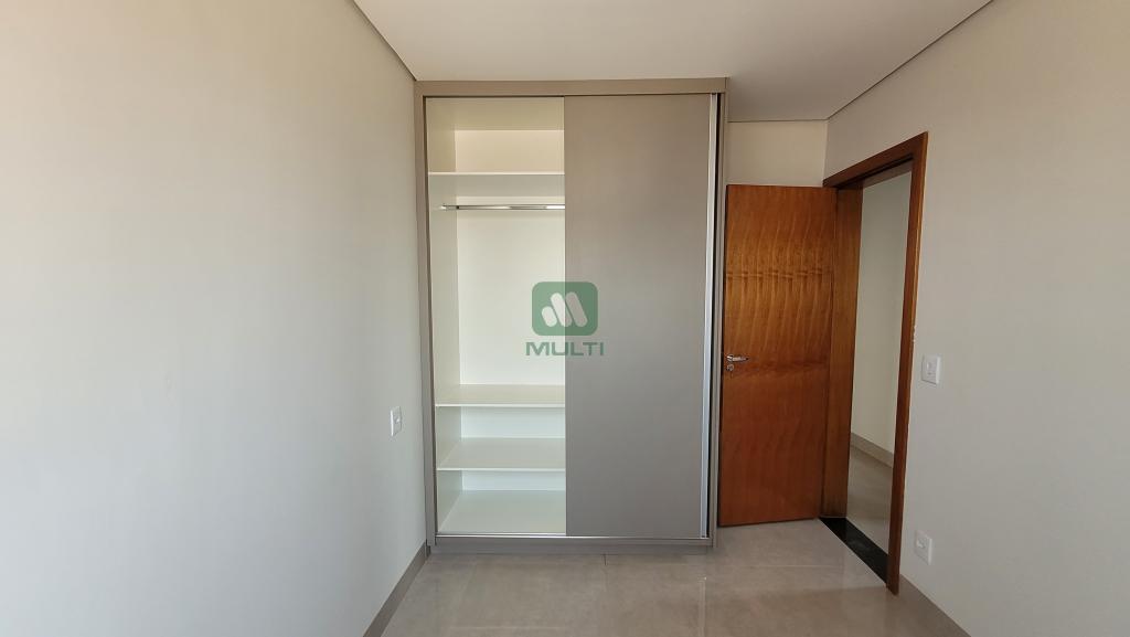 Apartamento à venda com 3 quartos, 83m² - Foto 10