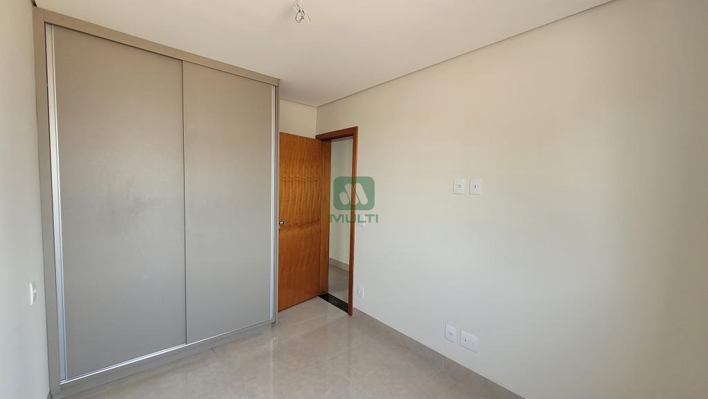 Apartamento à venda com 3 quartos, 83m² - Foto 12