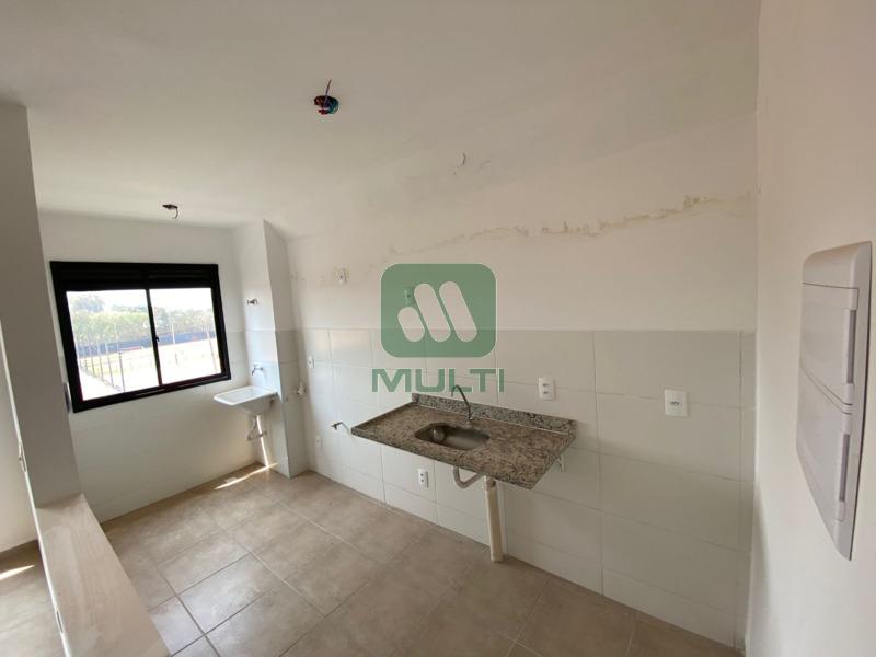 Apartamento à venda com 2 quartos, 48m² - Foto 3