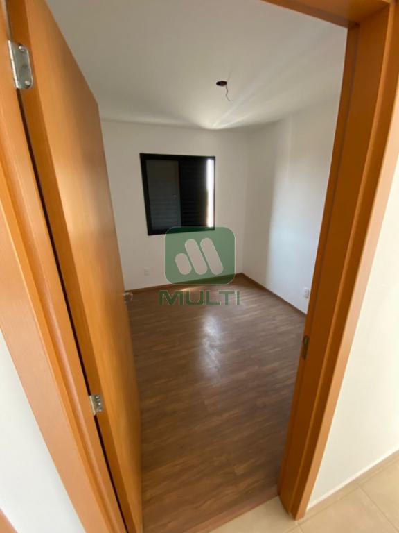 Apartamento à venda com 2 quartos, 48m² - Foto 4