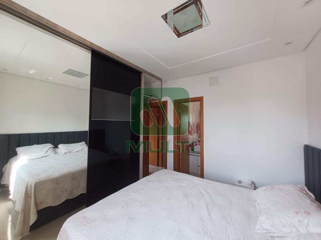 Apartamento à venda com 3 quartos, 85m² - Foto 21