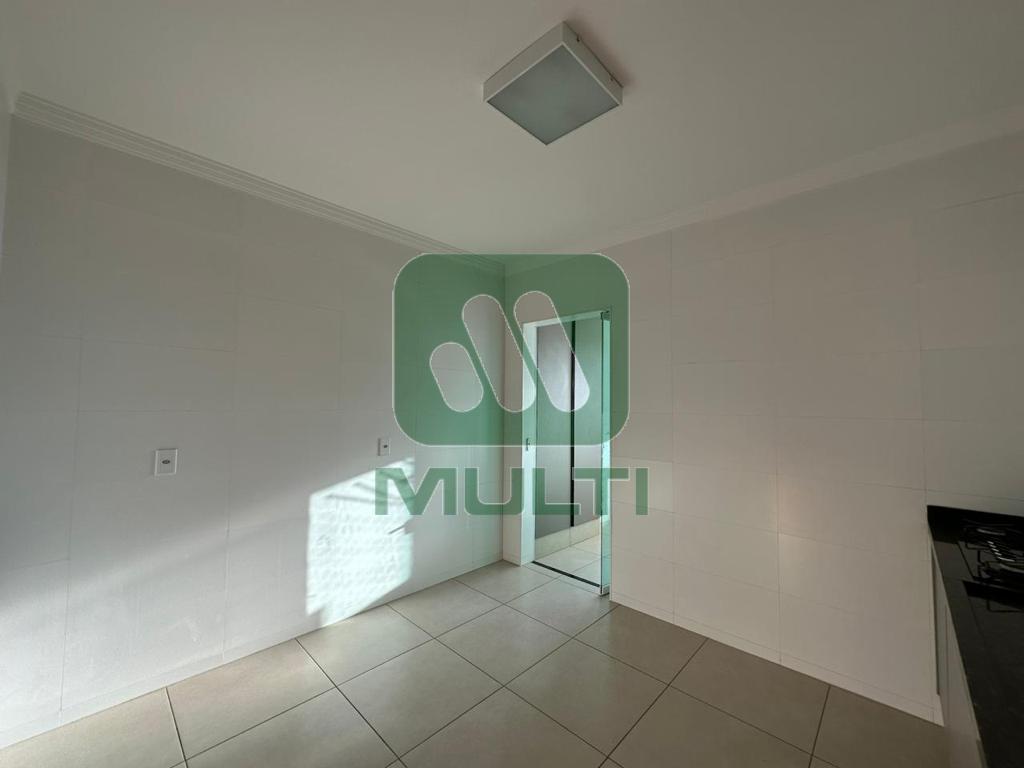 Apartamento à venda com 3 quartos, 80m² - Foto 6